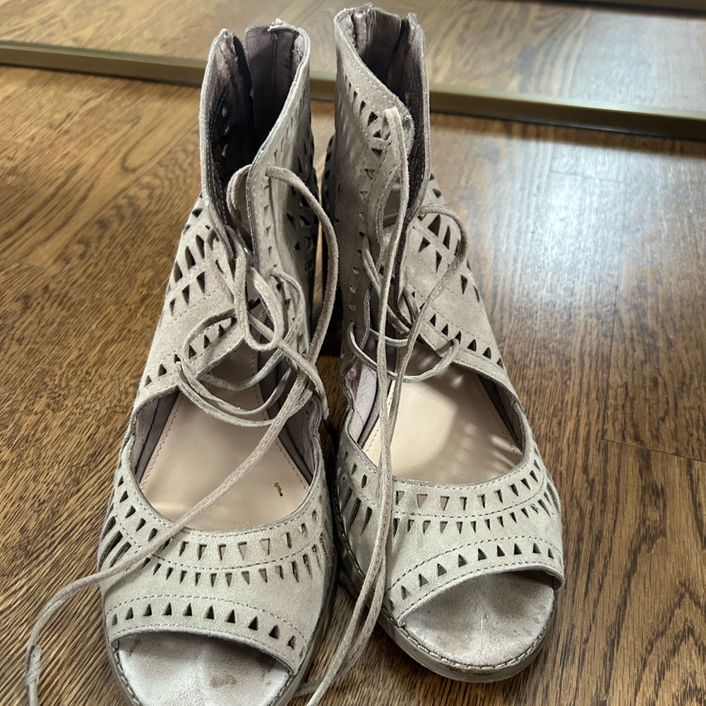 Vince Camuto shoes